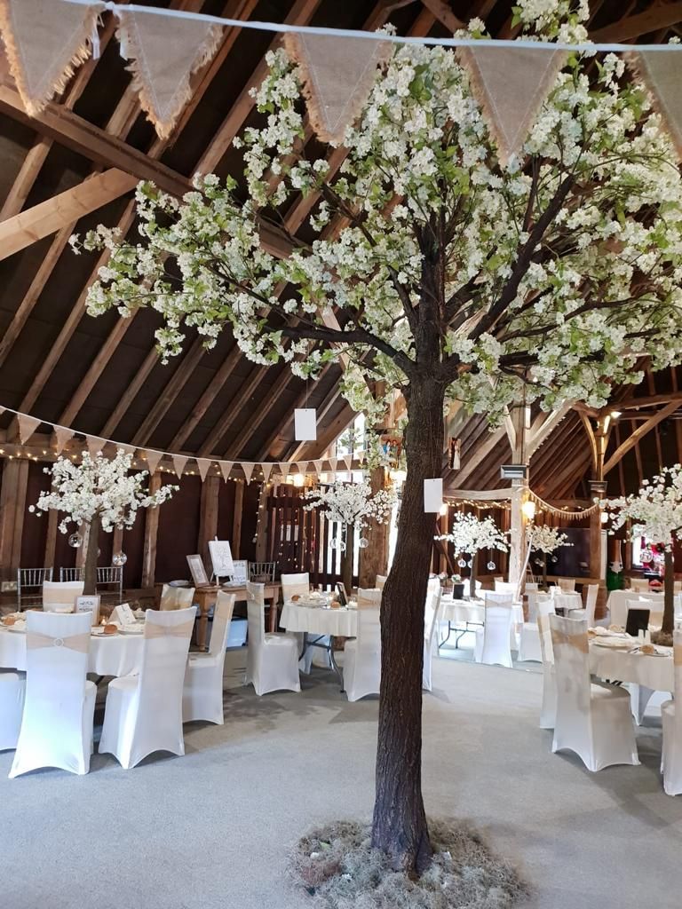 Gallery Item 3 for Farthingloe Barn